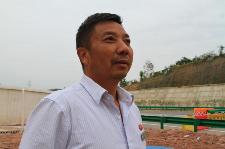 黑人“老望”.png 黑人“老望”.png