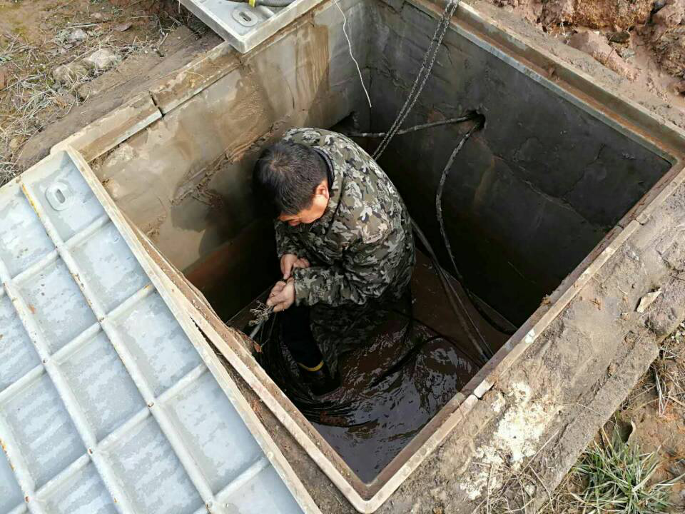 检修电缆.png 检修电缆.png